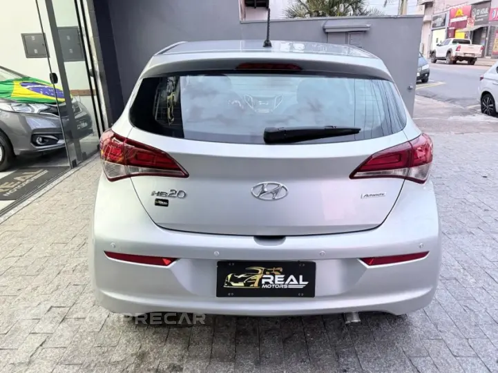 HB20 1.6 Comfort Plus 16V