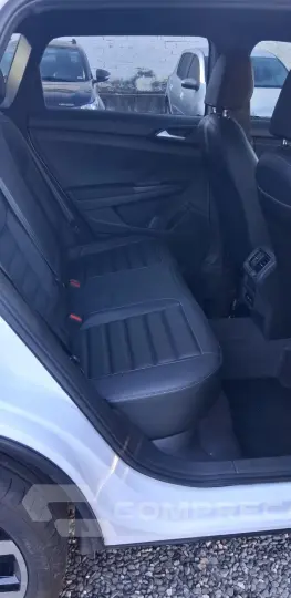 TAOS 1.4 250 TSI Highline