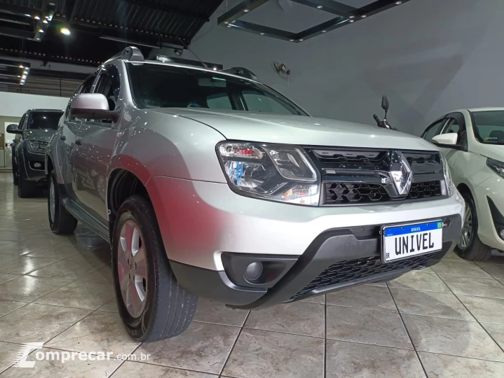 Renault - Duster Expression 1.6