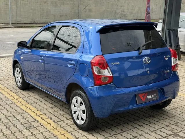 ETIOS HATCH - 1.3 XS 16V 4P MANUAL
