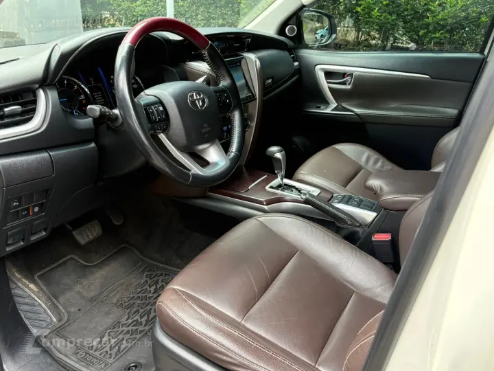 HILUX SW4 2.8 SRX 4X4 16V Turbo Intercooler