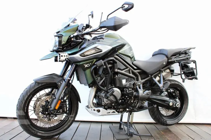 TRIUMPH TIGER 1200 XCX