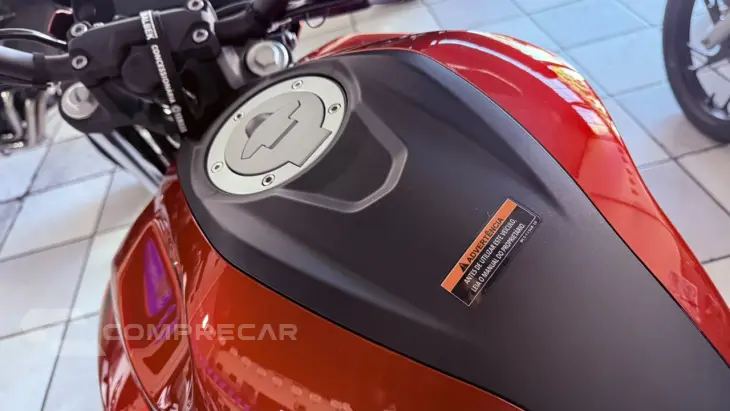 FZ25 CONNECTED