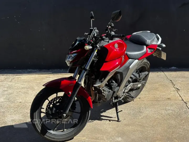 Fazer FZ25 250 cc