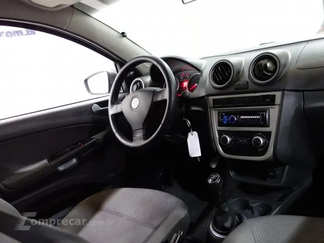 VOYAGE - 1.6 MI 8V 4P MANUAL