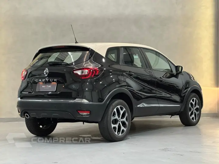 CAPTUR Life 1.6 16V Flex 5p Aut.