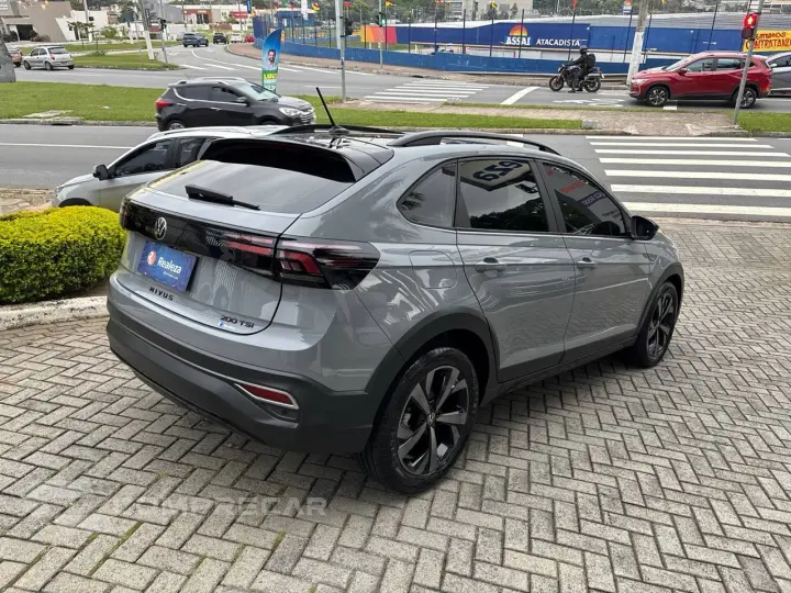 Nivus Highline 1.0 200 TSI Flex Aut.