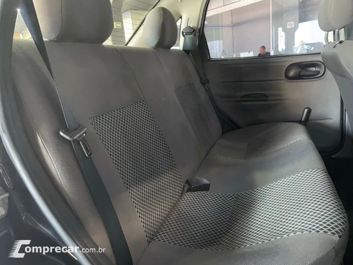 CLASSIC 1.0 MPFI LS 8V FLEX 4P MANUAL