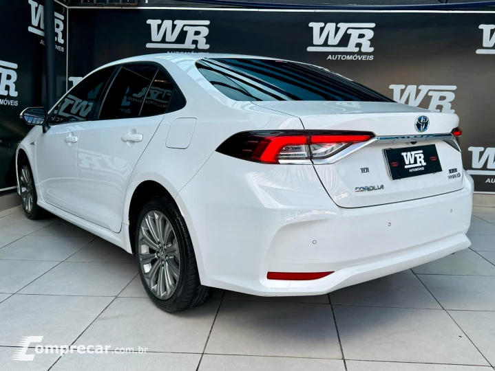 COROLLA 1.8 VVT-I Hybrid Altis