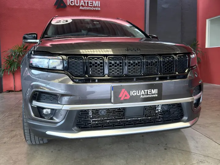 COMMANDER 1.3 T270 TURBO FLEX LIMITED AT6