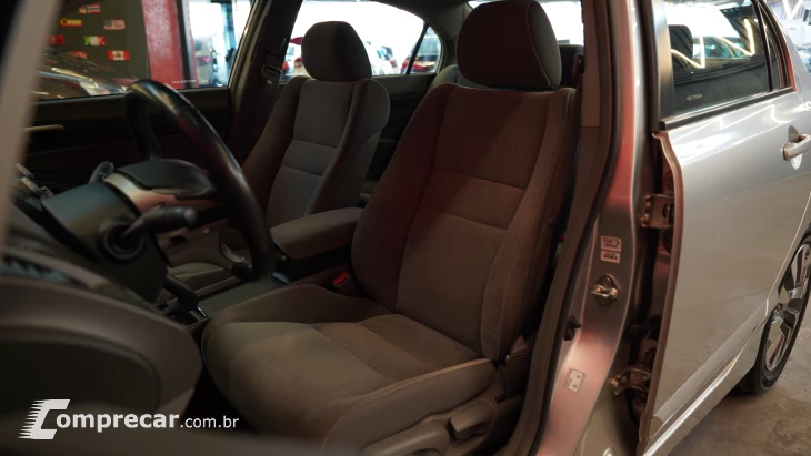 CIVIC 1.8 LXL SE 16V