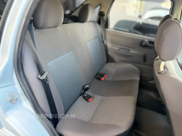 CLASSIC 1.0 MPFI LS 8V FLEX 4P MANUAL