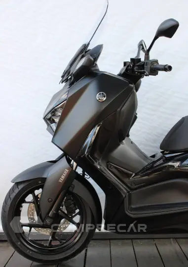 YAMAHA XMAX 250 CONNECTED ABS
