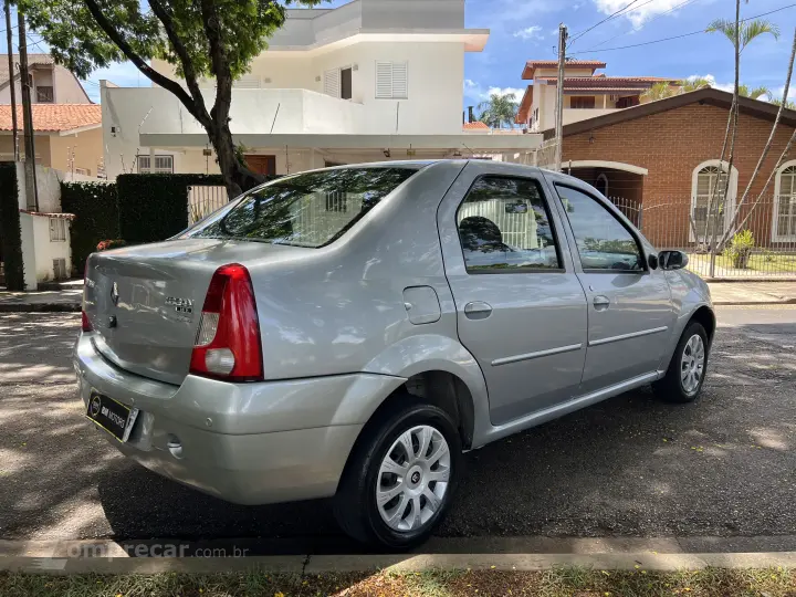 LOGAN 1.0 Expression 16V