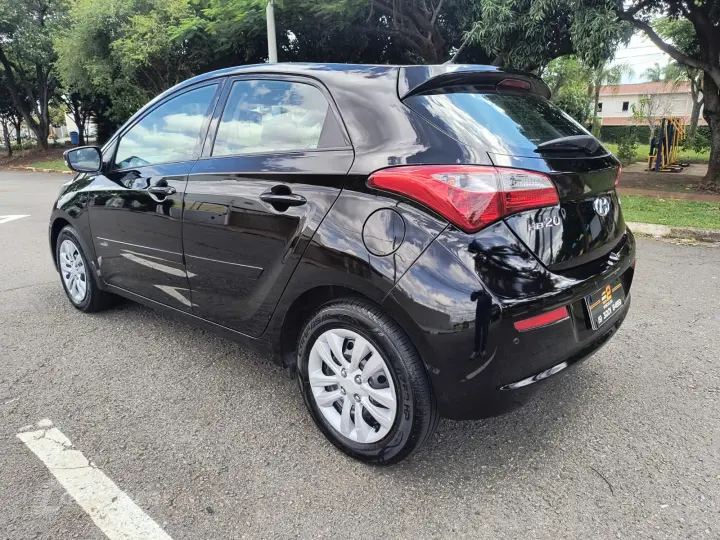 HB20 1.6 Comfort Plus 16V