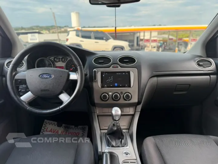 Focus Sedan 2.0 16V/2.0 16V Flex 4p