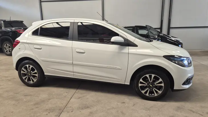 ONIX 1.4 MPFI LTZ 8V