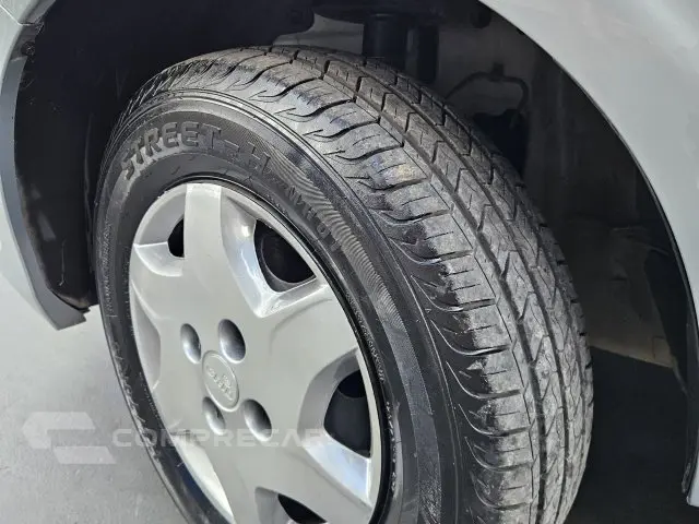 CELTA - 1.0 MPFI LT 8V 4P MANUAL