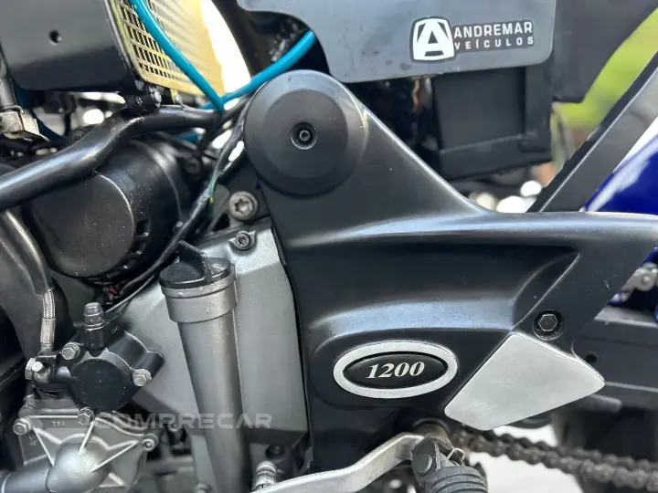 Trophy 1200