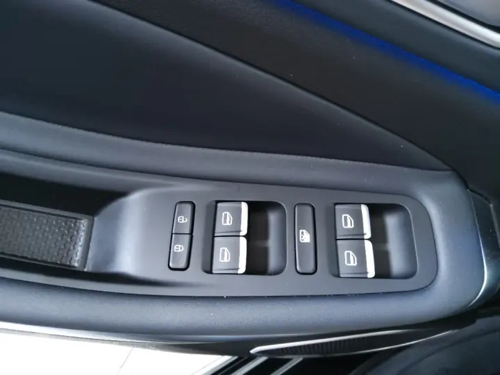 ARRIZO 6 PRO 1.5  TCI FLEX HYBRID MAX DRIVE CVT