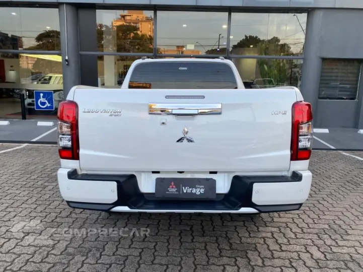 L200 TRITON 2.4 16V Turbo Sport HPE CD 4X4