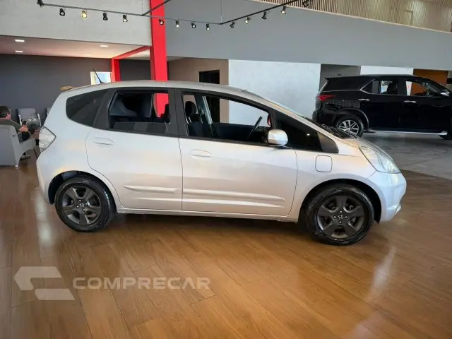 FIT - 1.4 LXL 16V 4P MANUAL