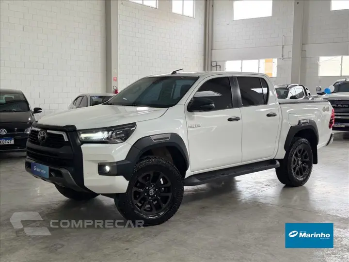 HILUX 2.8 D-4D TURBO DIESEL CD CONQUEST 4X4 AUTOM