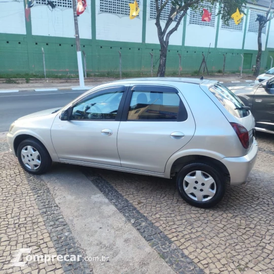 Celta Spirit/ LT 1.0 MPFI 8V FlexP. 5p