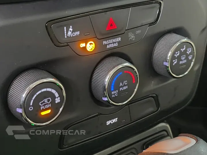 RENEGADE 1.3 TURBO AUTOMATICO