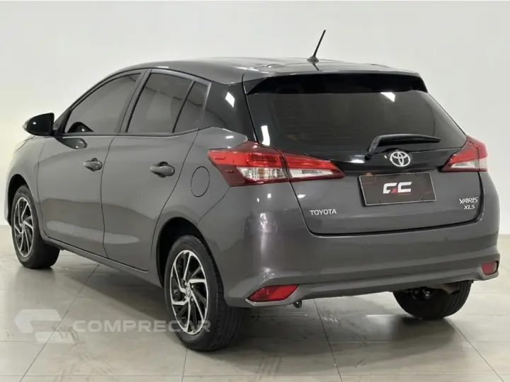 YARIS 1.5 16V FLEX SEDAN XLS CONNECT MULTIDRIVE