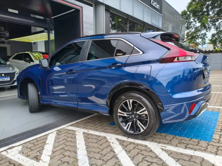 ECLIPSE CROSS 1.5 Mivec Turbo Hpe-s AWD