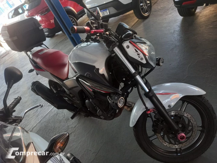 Fazer 250cc