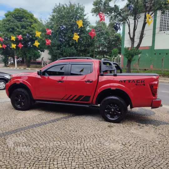 Frontier ATTAC.CD 4x4 2.3 Bi-TB Die. Aut