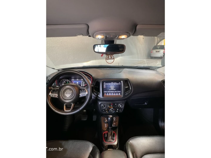 COMPASS 2.0 16V DIESEL TRAILHAWK 4X4 AUTOMÁTICO
