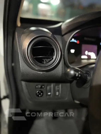 KWID 1.0 12V SCE Outsider