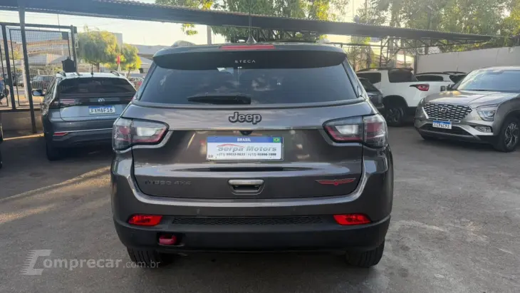 Compass 2.0 16V 4P TRAILHAWK TURBO DIESEL 4X4 AUTOMÁTICO