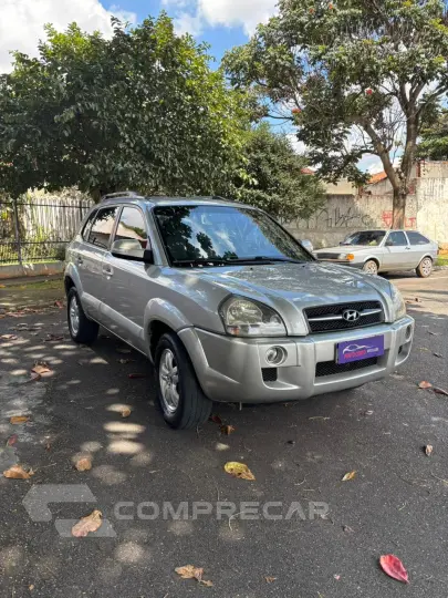 TUCSON 2.0 GL 2WD 16V