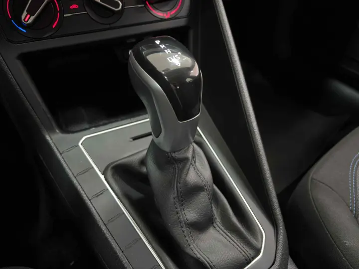 NIVUS 1.0 200 TSI TOTAL FLEX COMFORTLINE AUTOMÁTICO