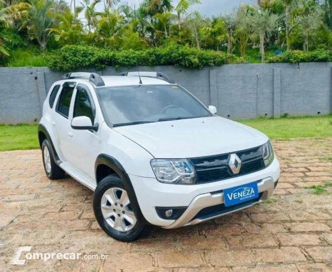 DUSTER 16 D 4X2
