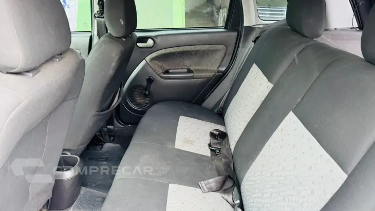 FIESTA 1.6 MPI Class Hatch 8V