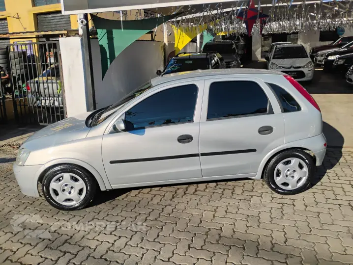 CORSA 1.8 MPFI Maxx 8V