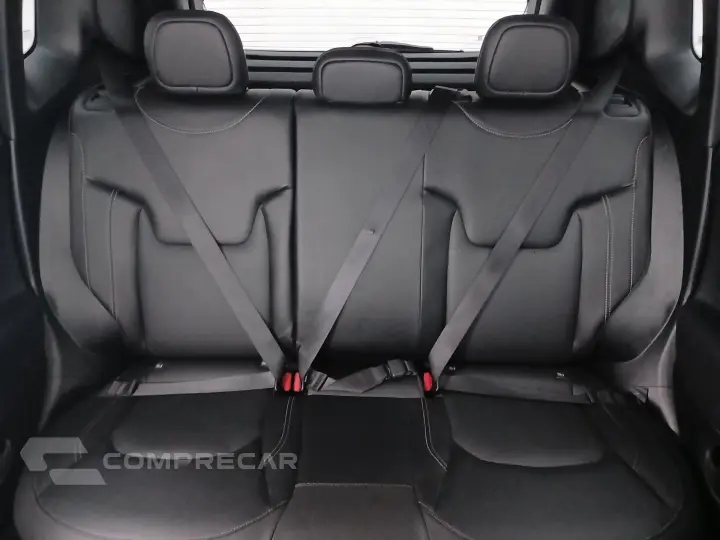 RENEGADE 1.3 T270 TURBO FLEX LONGITUDE AT6