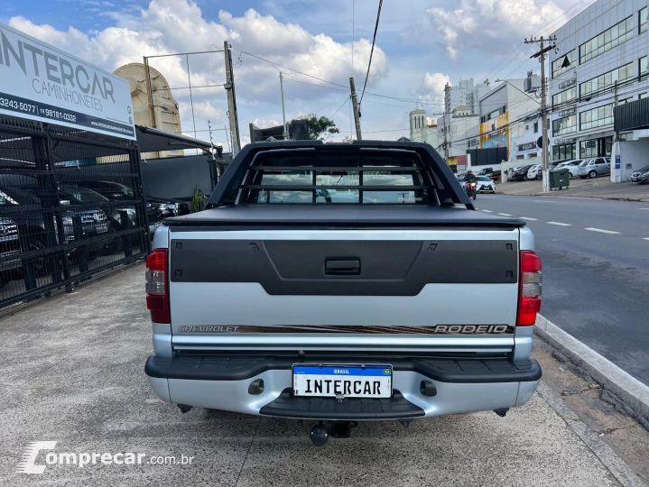 S10 2.4 MPFI Rodeio 4X2 CD 8V