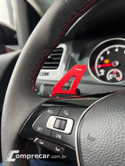 Golf Comfort. 200 TSI 1.0 Flex 12V Aut.
