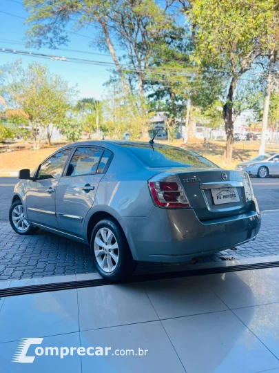 Sentra S 2.0/ 2.0 Flex Fuel 16V Aut.