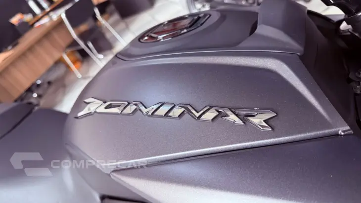 DOMINAR 400C
