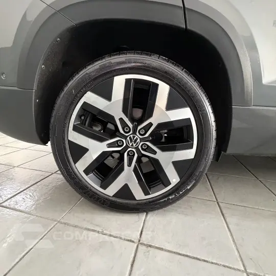 TAOS Highline 1.4 250 TSI Flex Aut.