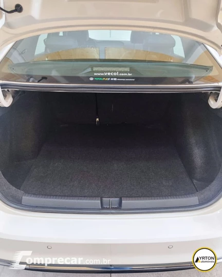 Virtus 1.0 4P 200 TSI FLEX HIGHLINE AUTOMÁTICO