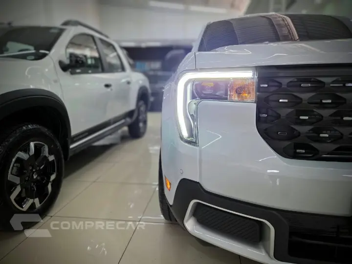 MAVERICK 2.5 HYBRID LARIAT E-CVT