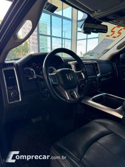 CLASSIC LARAMIE 5.7 CD V8 4X4 Aut.